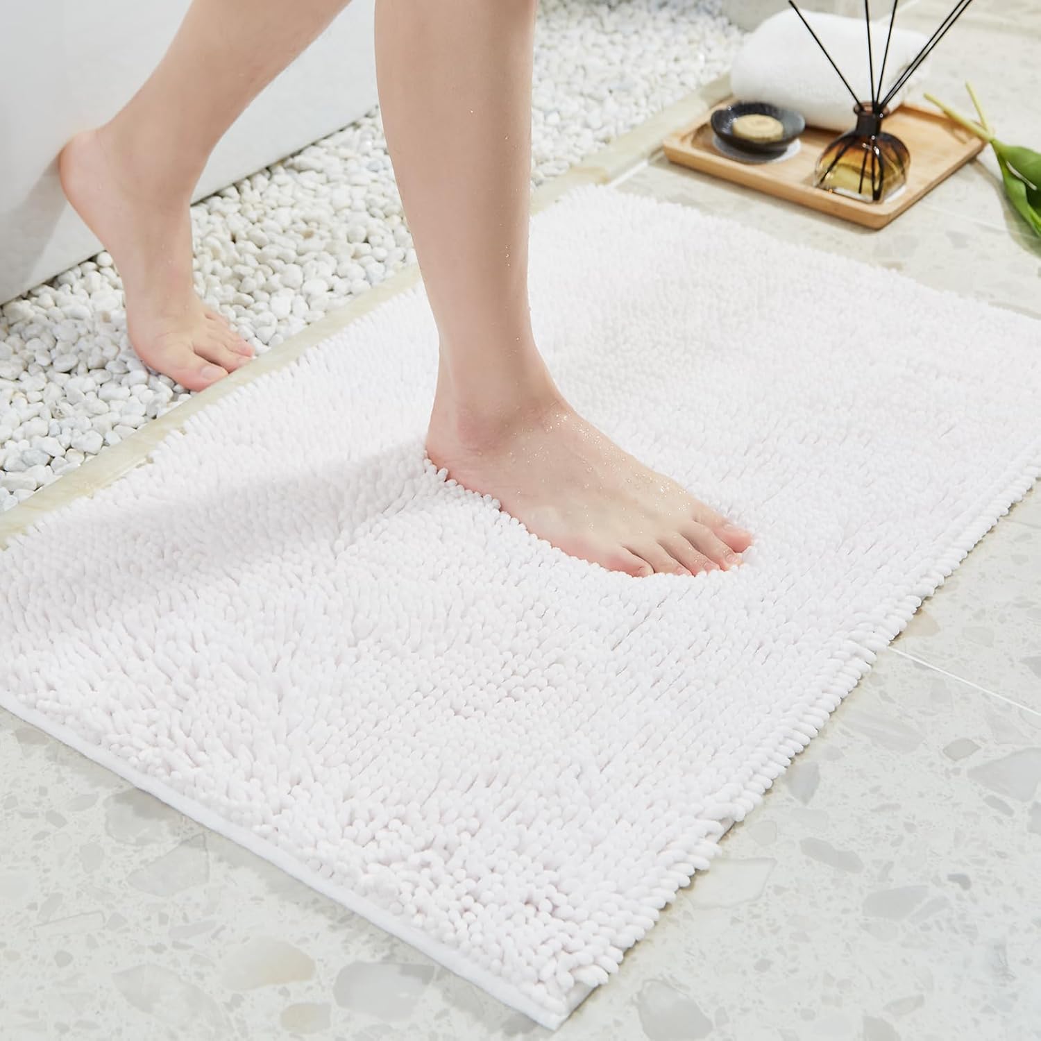 TECHMILLY 32 x 20 Chenille Bath Rug - Soft Non Slip Absorbent