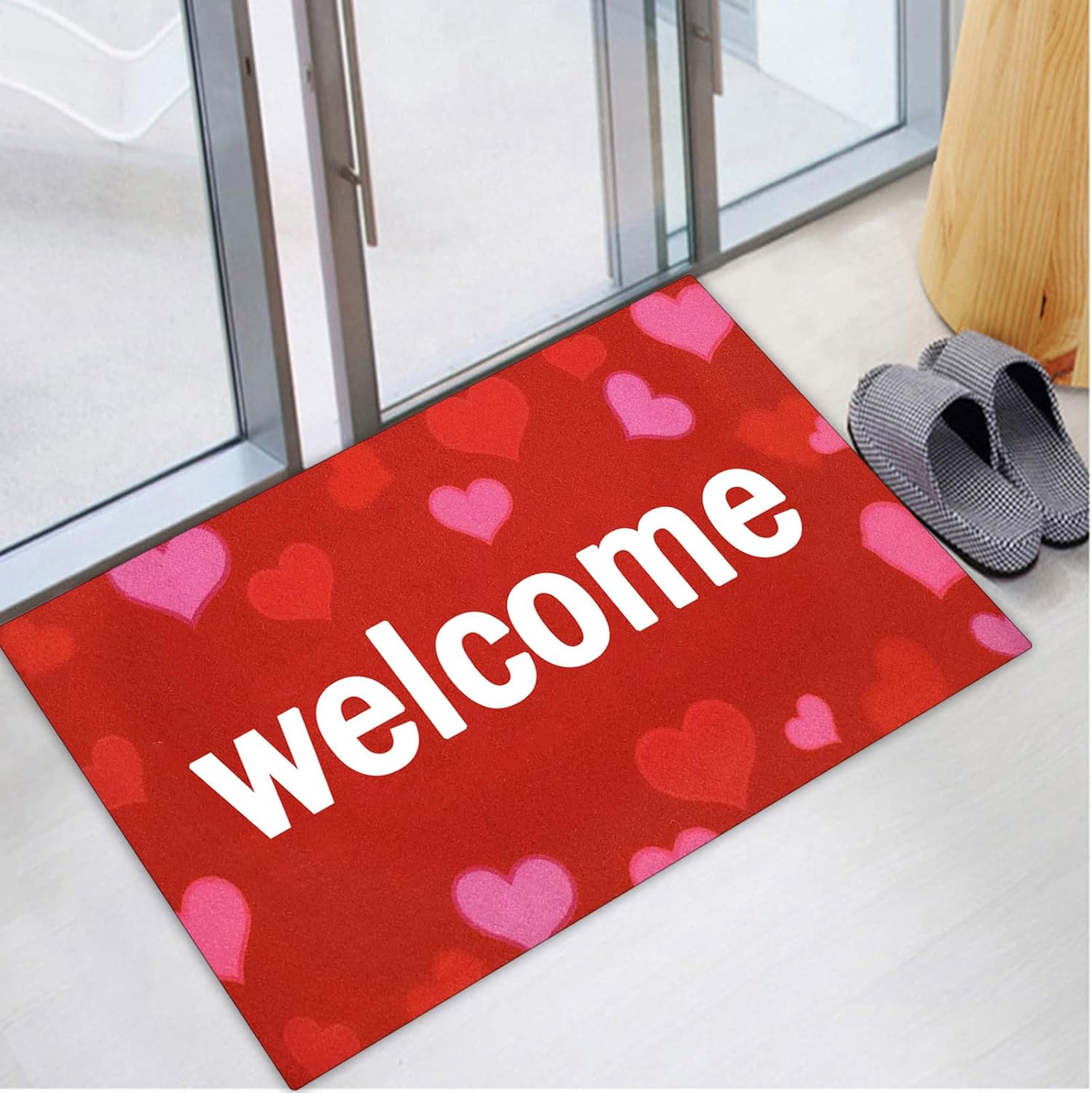 Valentines Day Retro Non Slip Bath Mat with Colored Gnomes