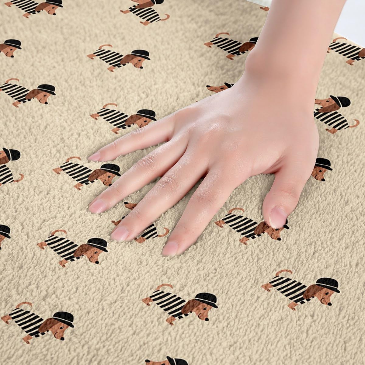 Jejeloiu Dachshund Zebra Bath Rug 16x24 Inch