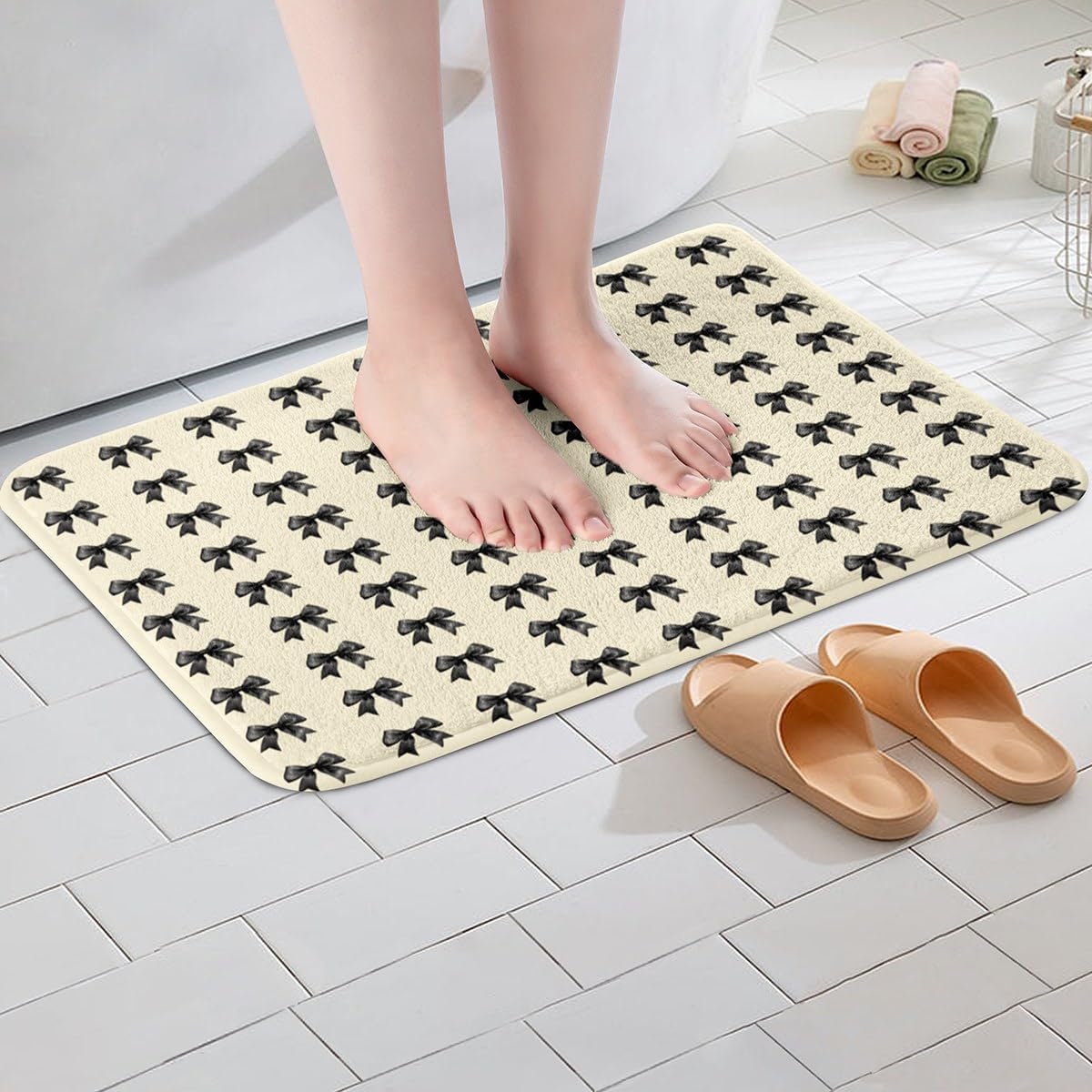Jejeloiu Kids Black Bow Bathroom Rug 16x24