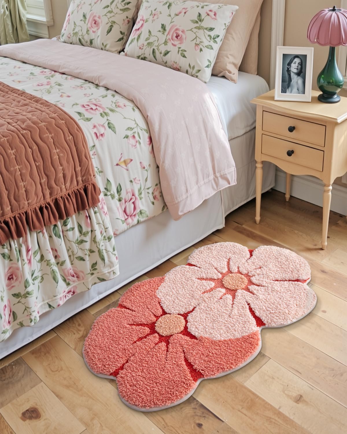 LUMI Flower Bath Rug Soft Plush Red 20x32 Non-Slip