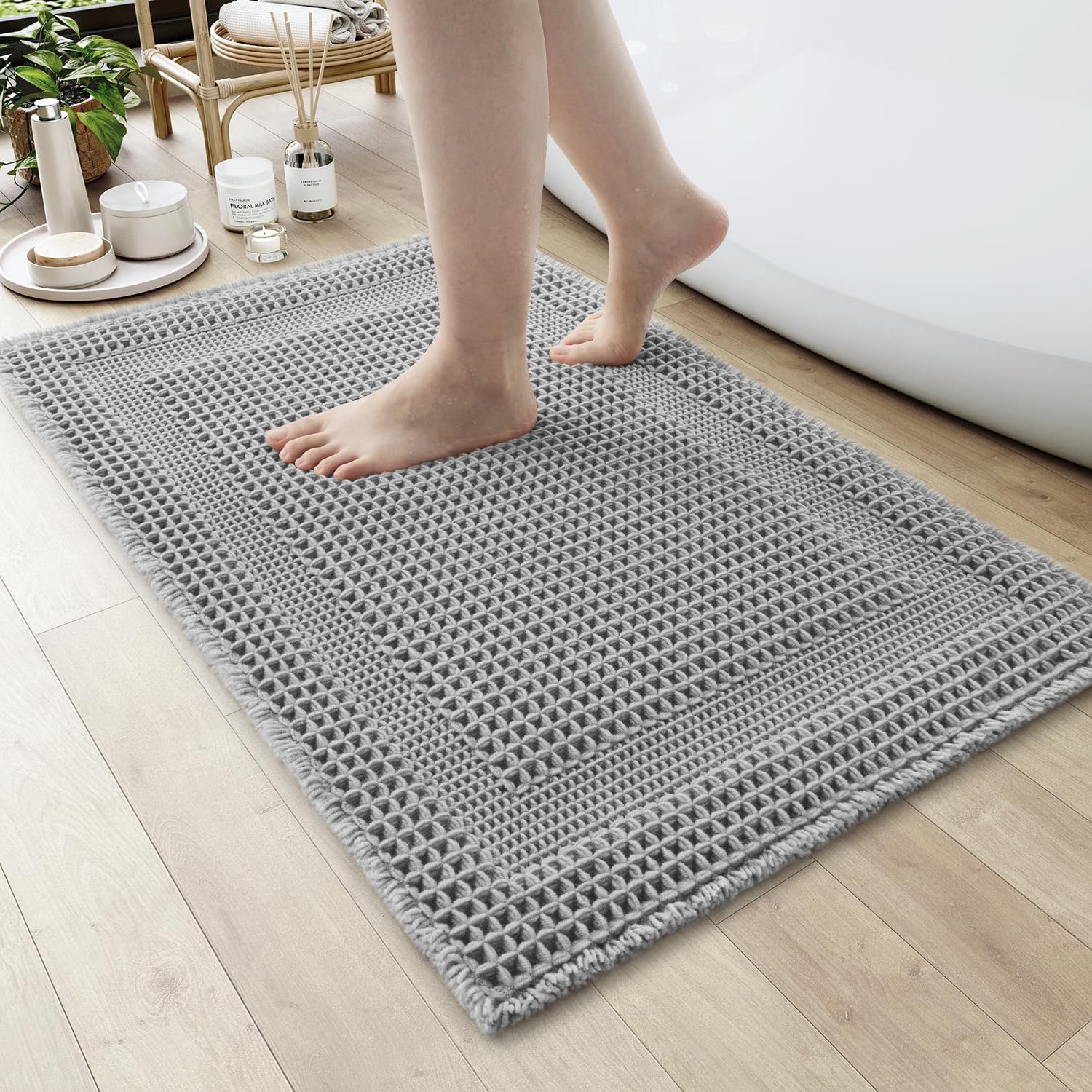 AMOAMI Waffle Bath Mat Non Slip Grey 18x30 1
